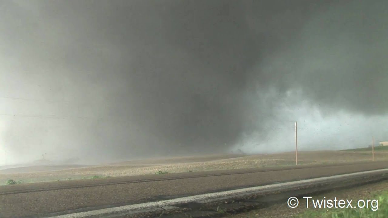 Top 10 Videos of 2010 Bowdle, South Dakota EF4 Tornado